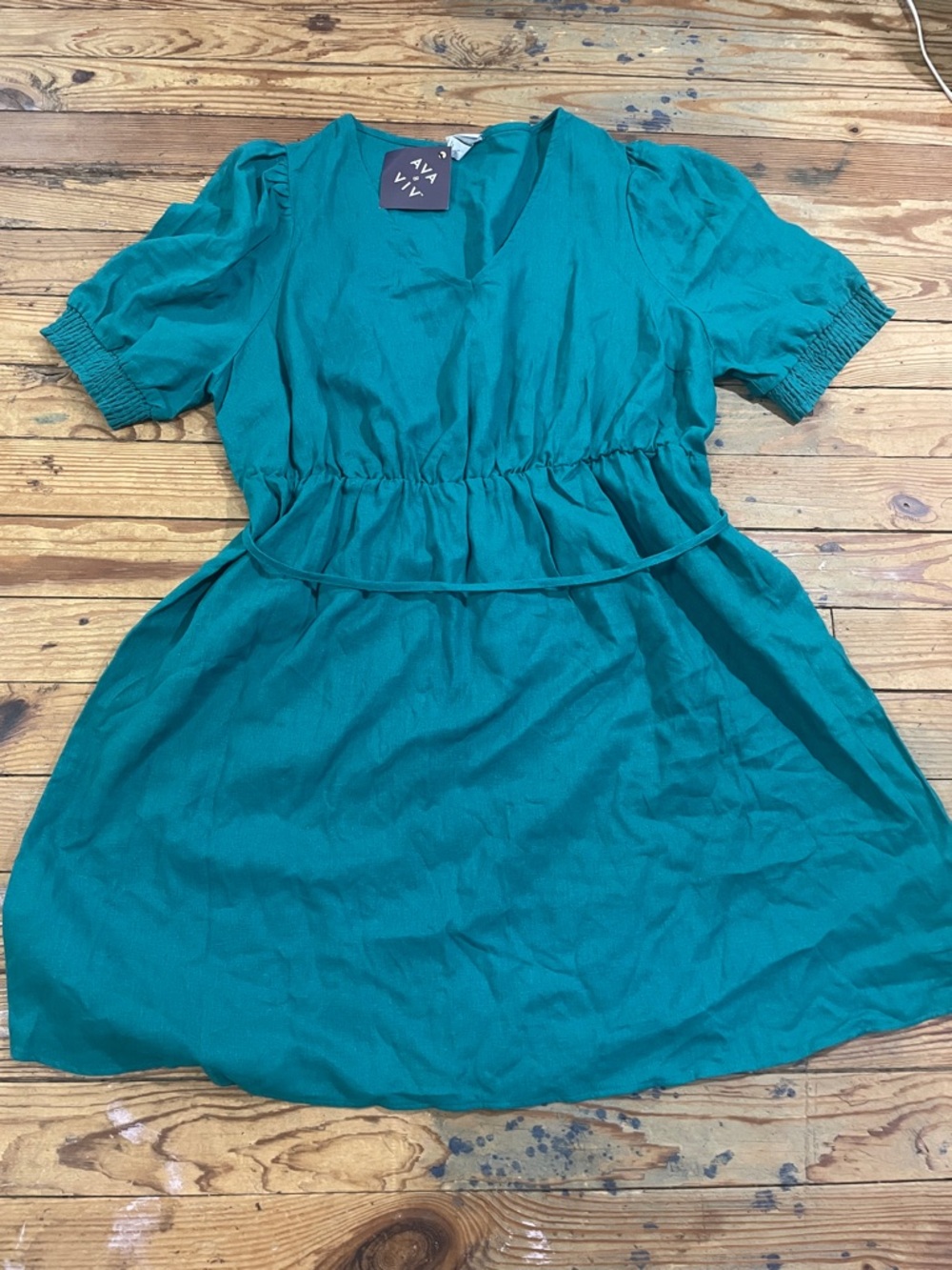 Ava & Viv Green V-Neck Casual Dress